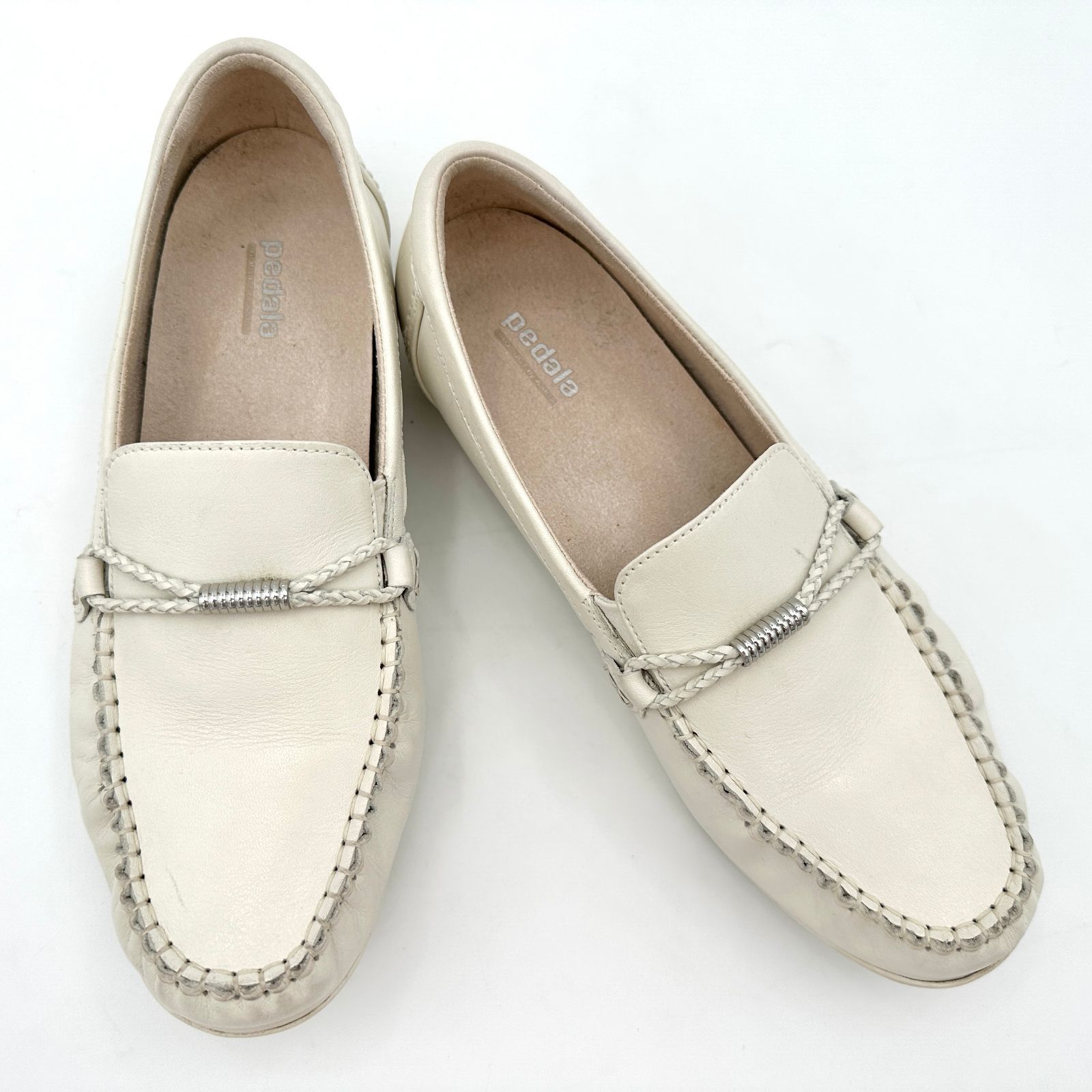 ☆極美品☆アシックス ウォーキング ペダラ 現行 本革 モカシン 白 