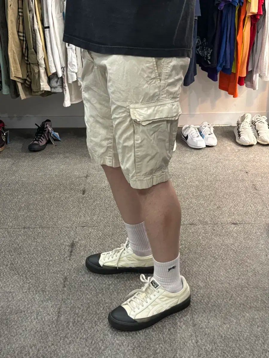 ストーンアイランド