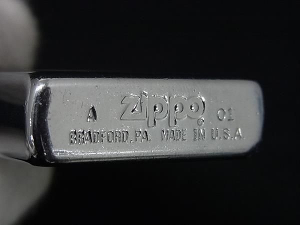 ■美品■ ZIPPO ジッポー 2001年製 高級ライター オイルライター 喫煙グッズ メンズ レディース シルバー系 DE3306