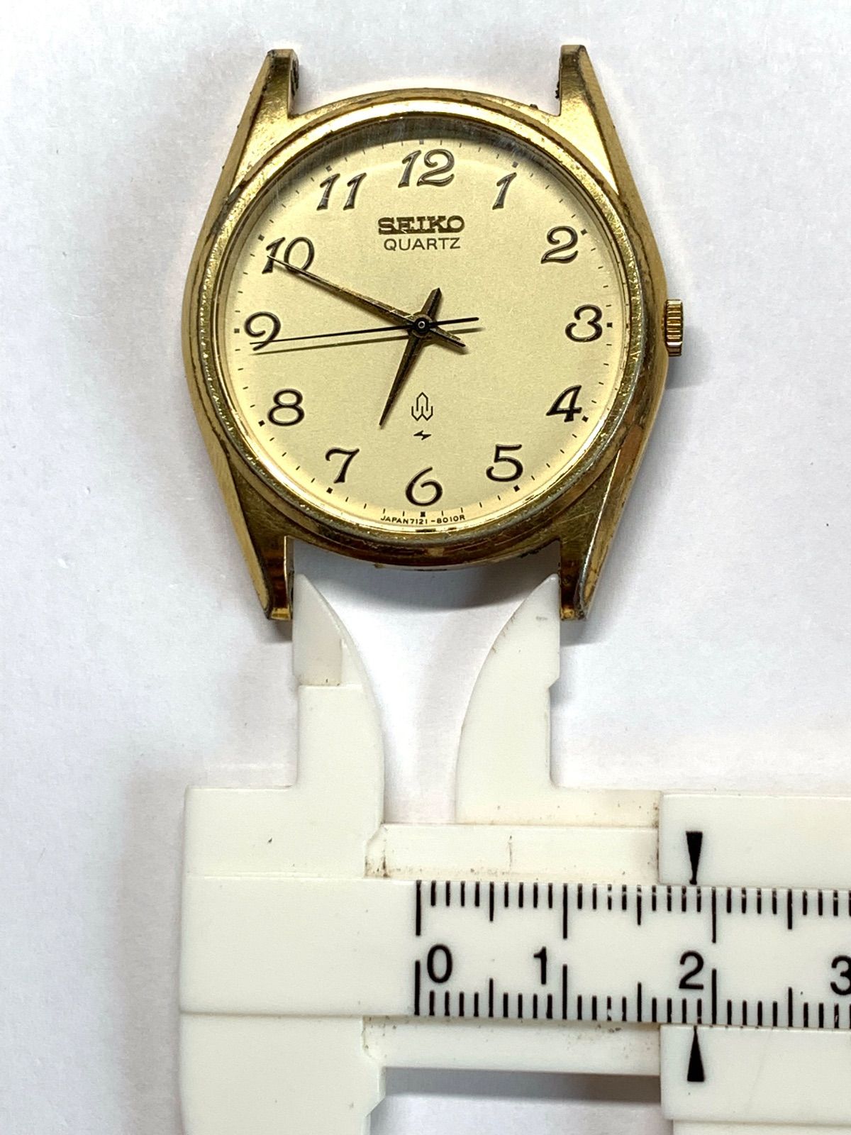 SEIKO 7121-8000稼働美品　レア Vintage Men's Seiko Watch Silver 7121-8000 Quartz case no