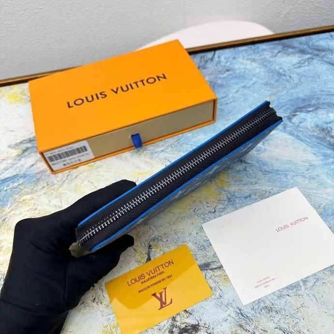  LV ルイヴィトン ジップウォレット モノグラムキャンバス ボックス付き 二つ折り財布 折り財布