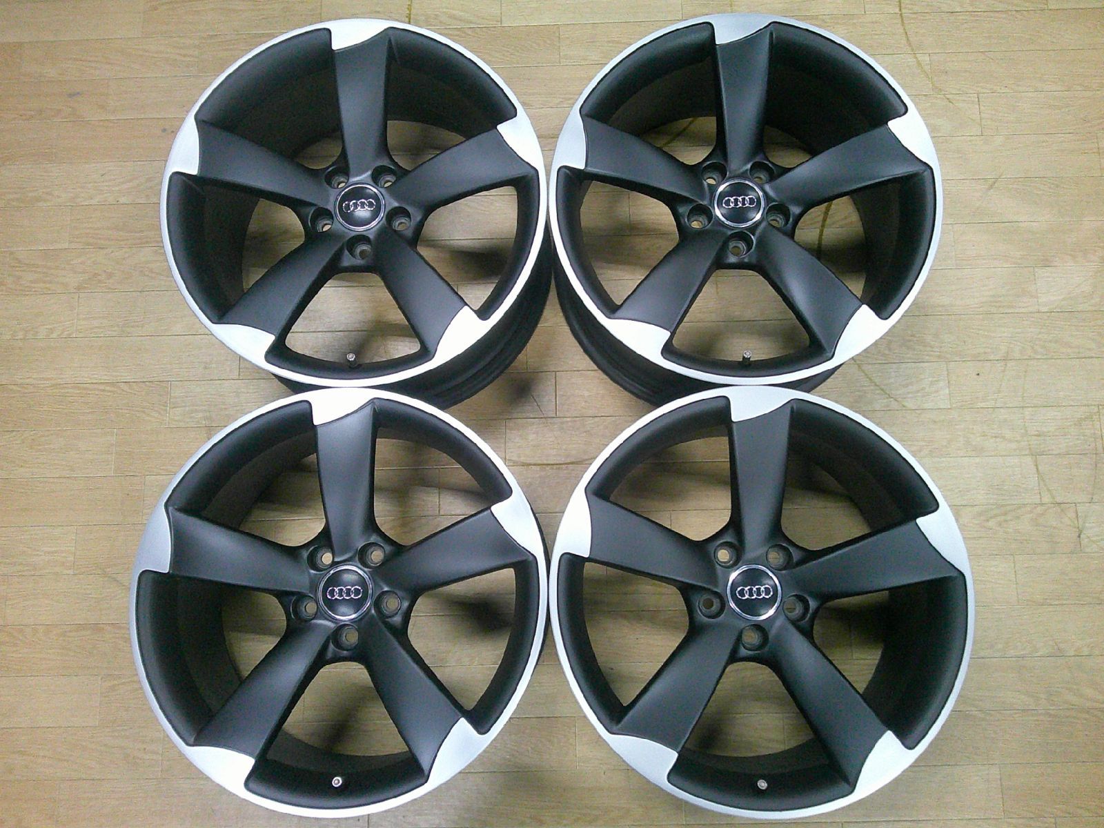 Audi用 19インチ ガンメタポリッシュ 5スポーク ホイールのみ4本