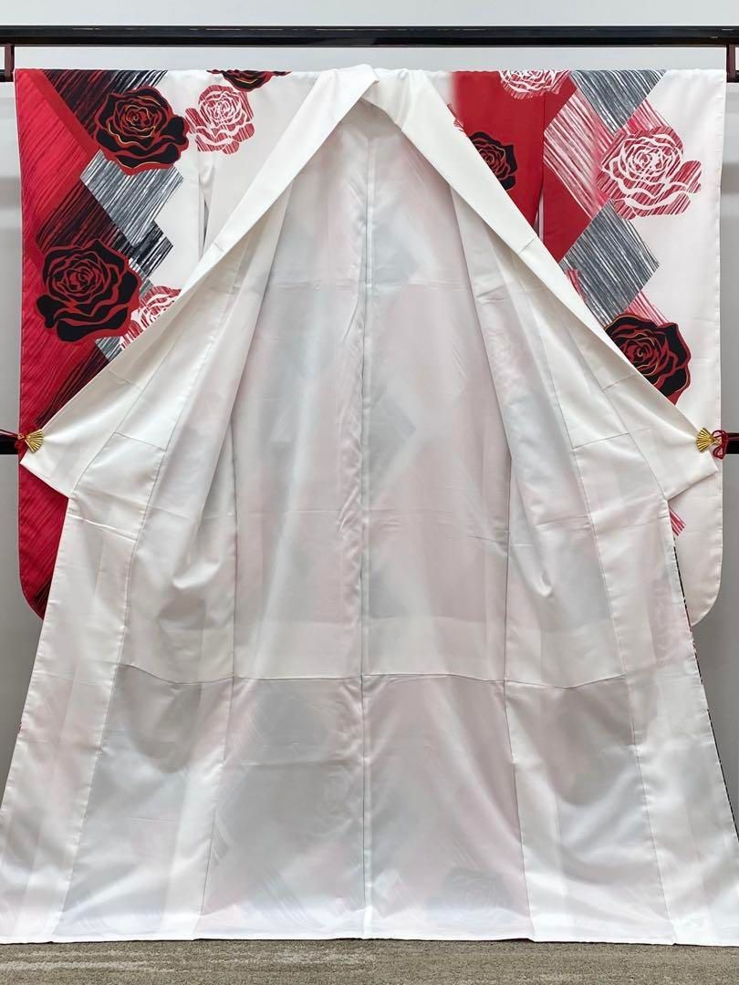 ポリエステル振袖 薔薇 身丈170cm 躾糸付き MOP235 - メルカリ
