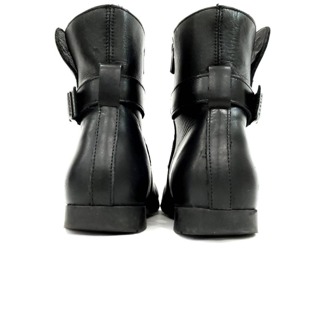 クロスストラップ レザー