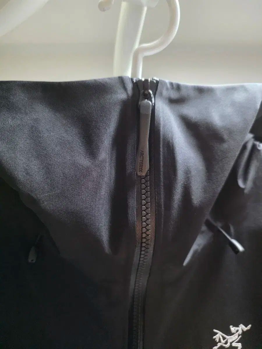 ARC TERYX アークテリクス アルファ sv オルカ M サイズ