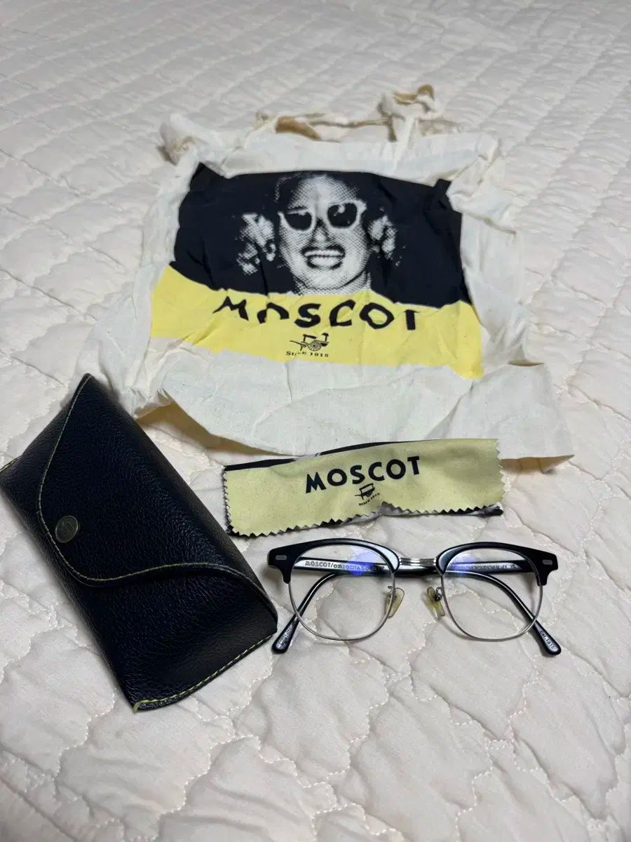 48 MOSCOT モスコット ユケル ブラック|シルバー