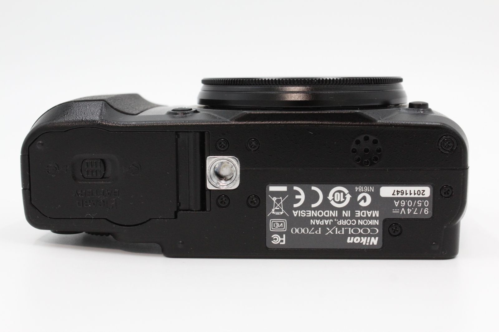 新品充電器付き！！＞＞【美品】NIKON ニコン デジタルカメラ COOLPIX 