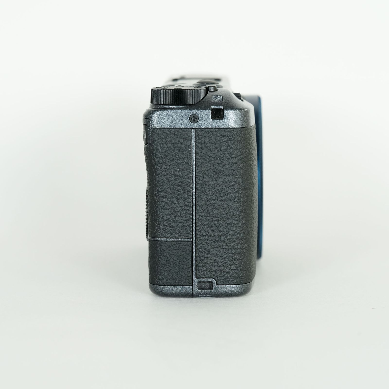 美品｜シャッター数2,000回｜バッテリー2個付] RICOH GR IIIx Urban