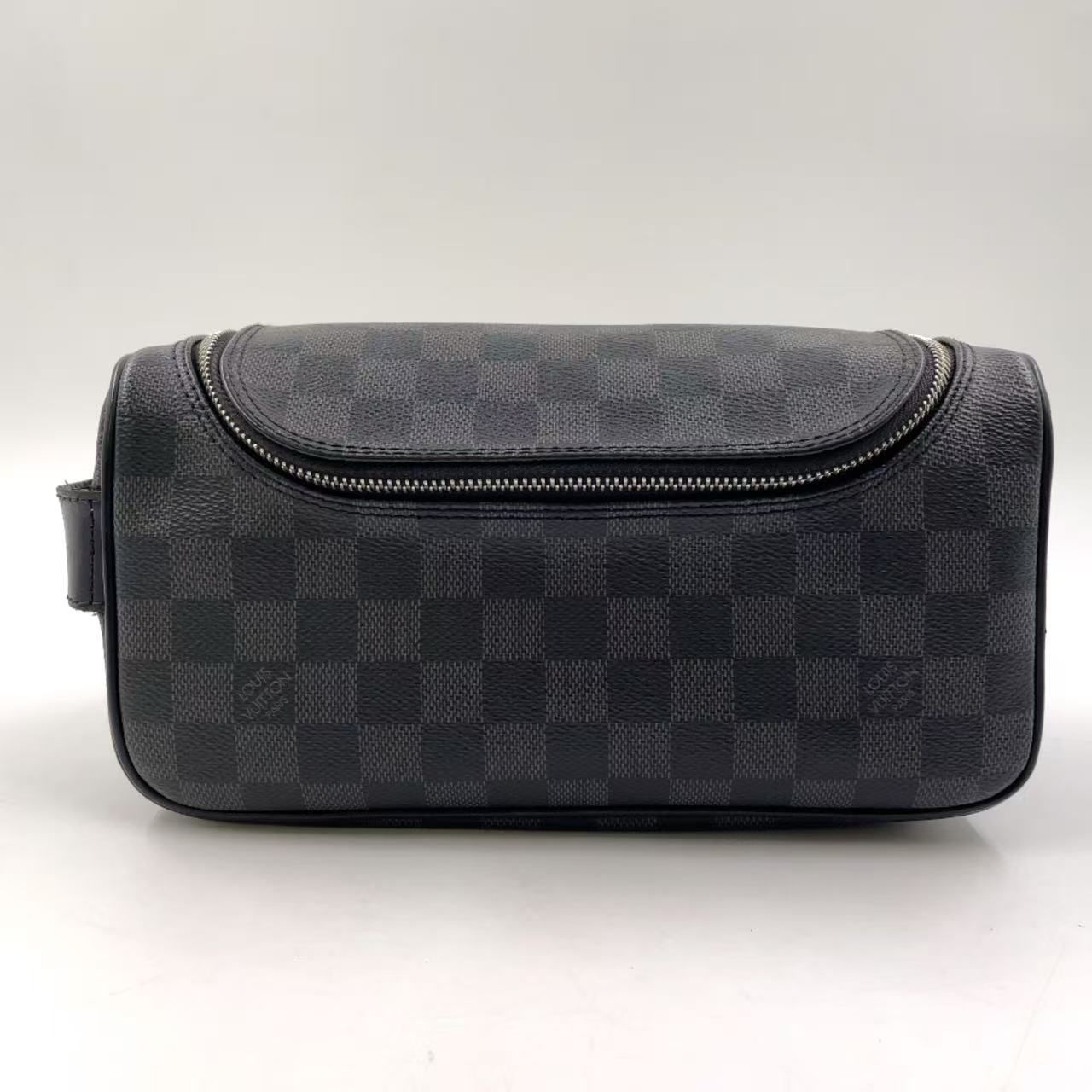 LOUIS VUITTON トワレポーチ ダミエグラフィット ダミエグラフィット RFID対応 レザー×PVC ブラック クラッチバッグ シルバー N47625