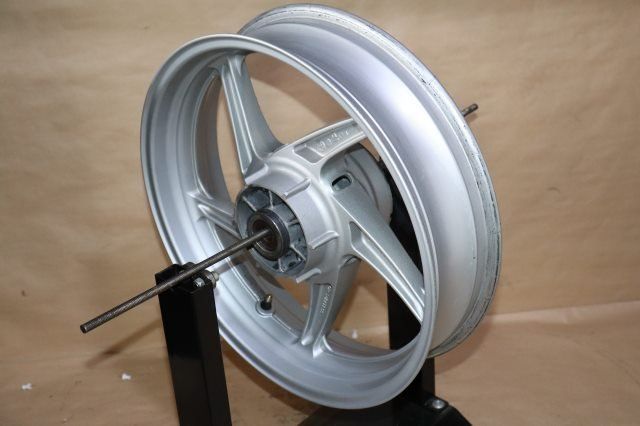 ホンダ CBR250R（ABS） MC41 リアホイール 17×4.00 H362-75