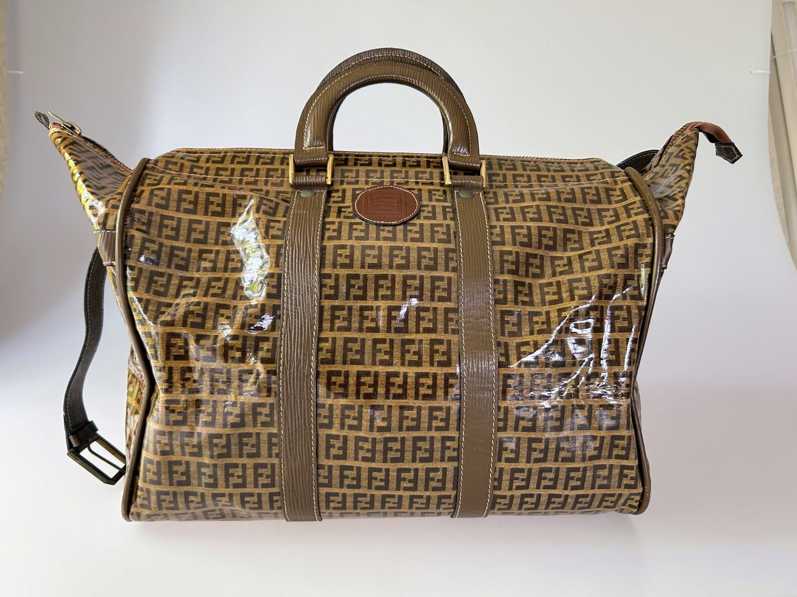 希少 FENDI ハンドバッグ ミニボストン ズッカ柄 PVC 金具 ロゴ FENDI