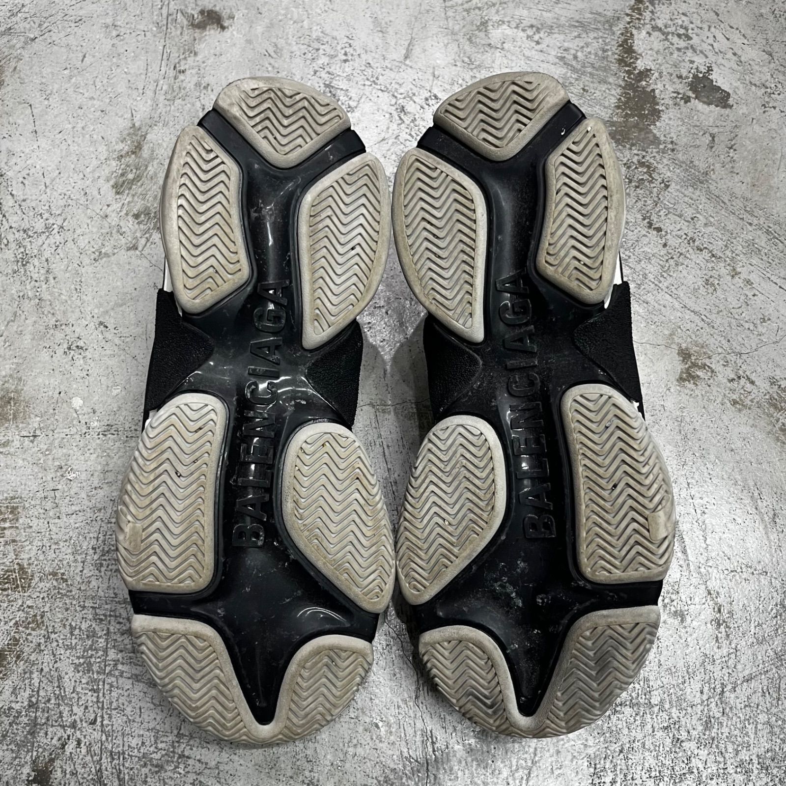 BALENCIAGA × adidas TRIPLE S コラボ トリプルS トレーナー