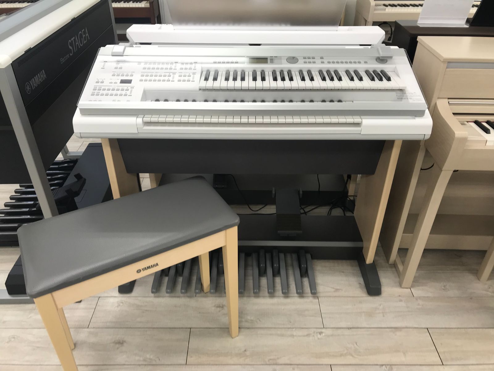 ★69408【エレクトーン】YAMAHA　ELB02　16年製 ☆69408【エレクトーン】YAMAHA ELB02 16年製 - メルカリ