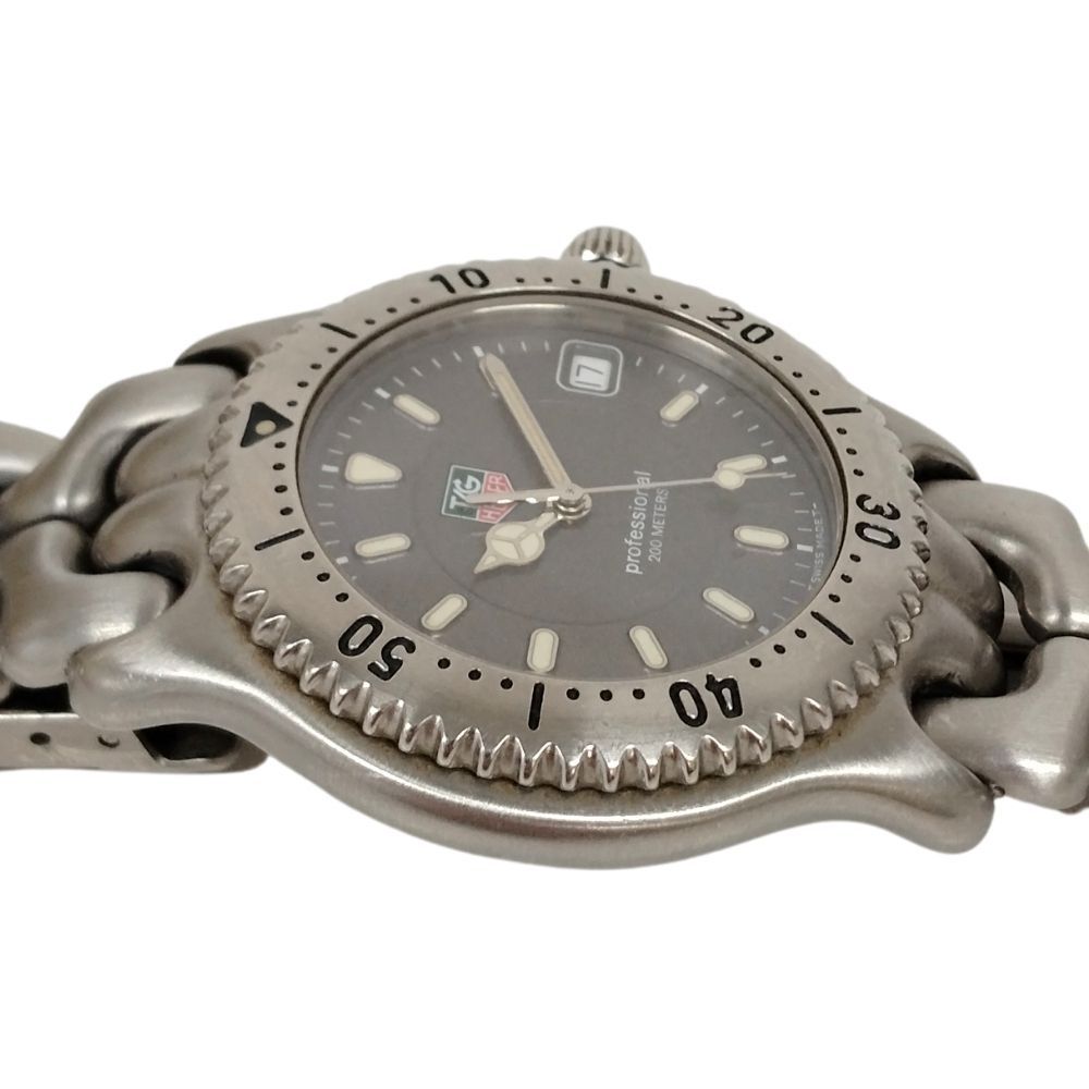 HEUER