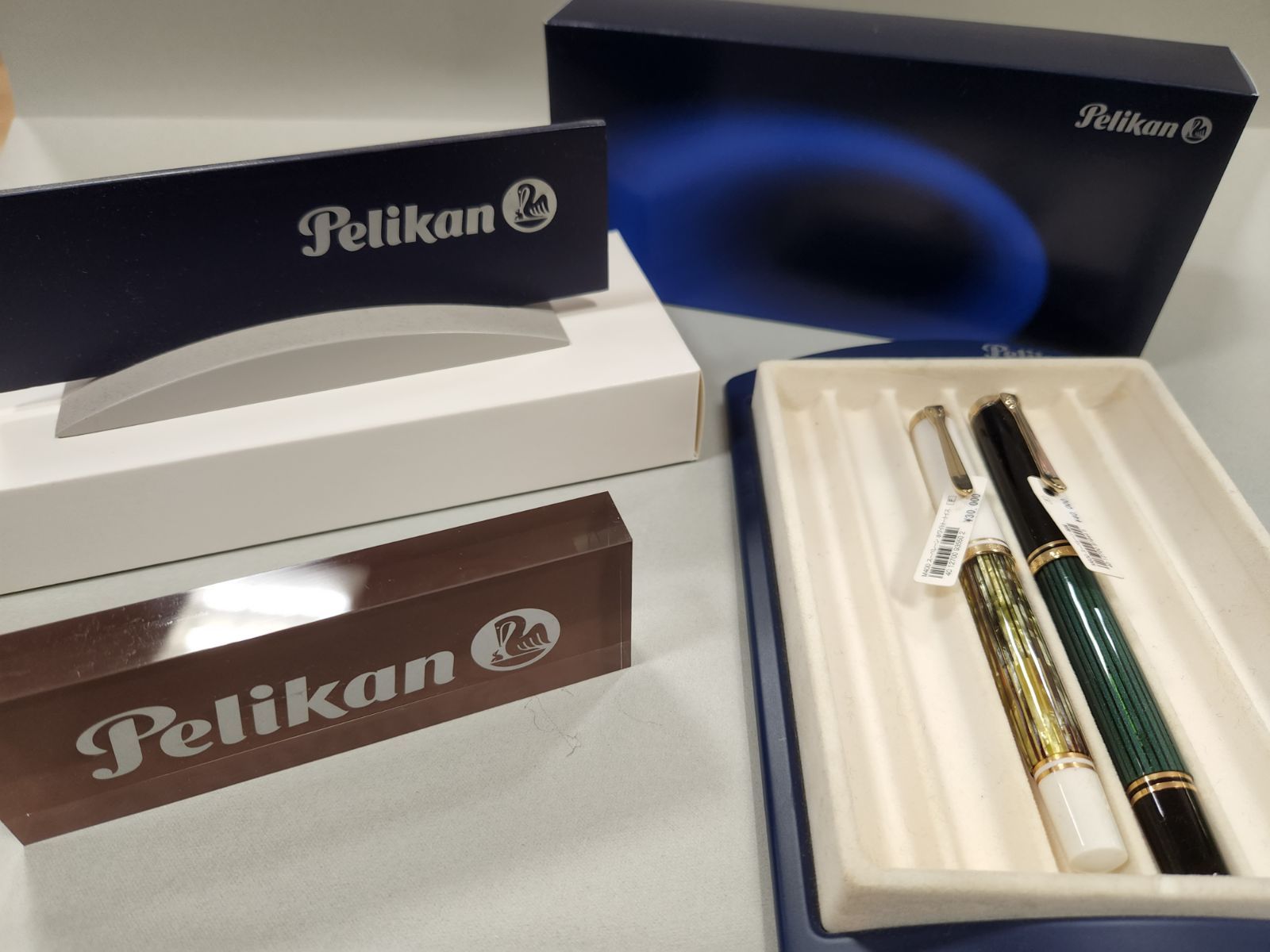 Pelikan ペリカン スタンド 万年筆 ペン ペン立て ペン置き