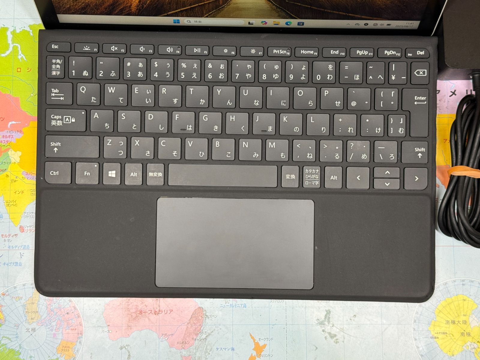 極美品 Surface Go 2 キーボード 10.5型 タッチ液晶 タブレット Amazon.co.jp: 【整備済み品】 Microsoft Surface Go2 / 10.5