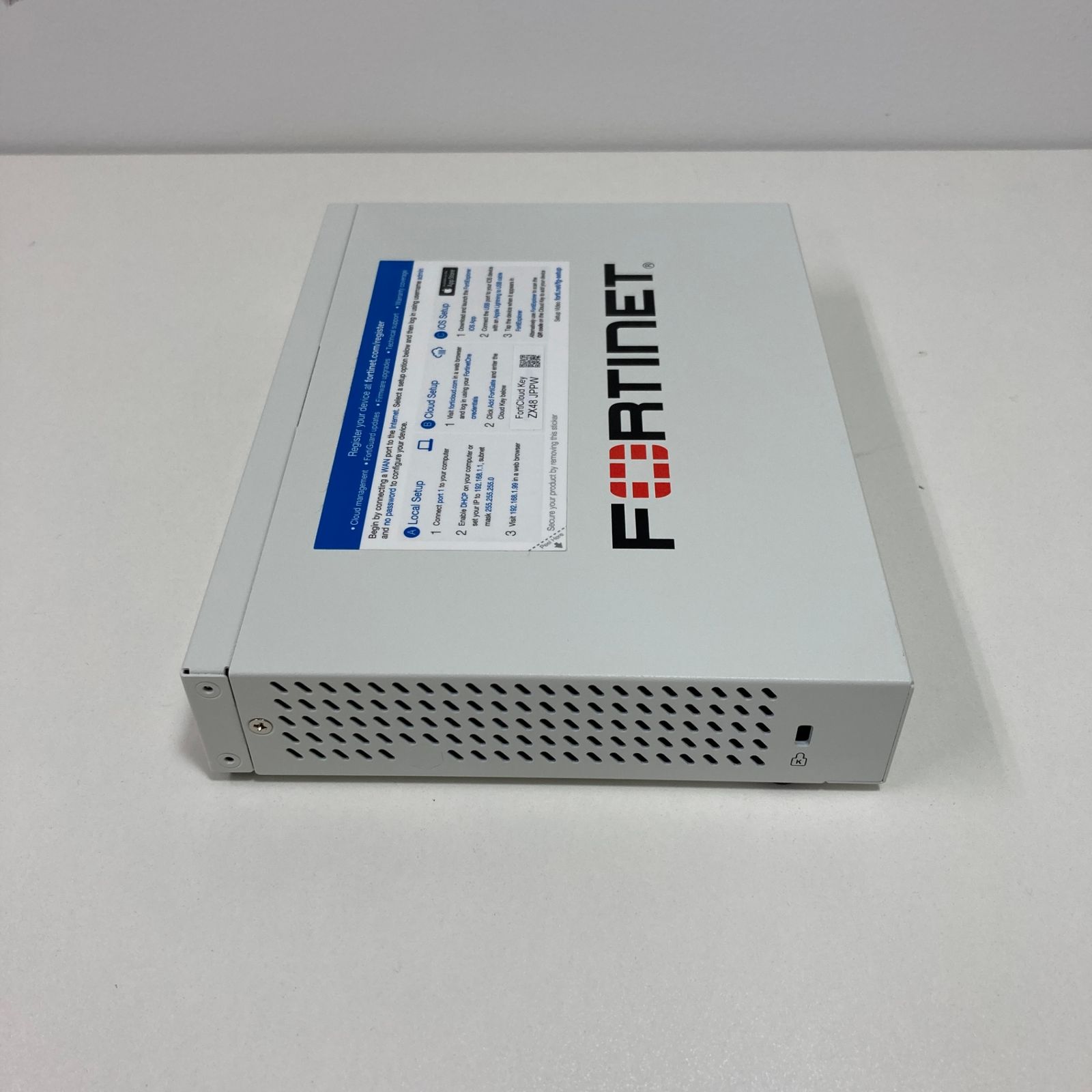 FortiGate60F(初期化済み) 【公式通販】