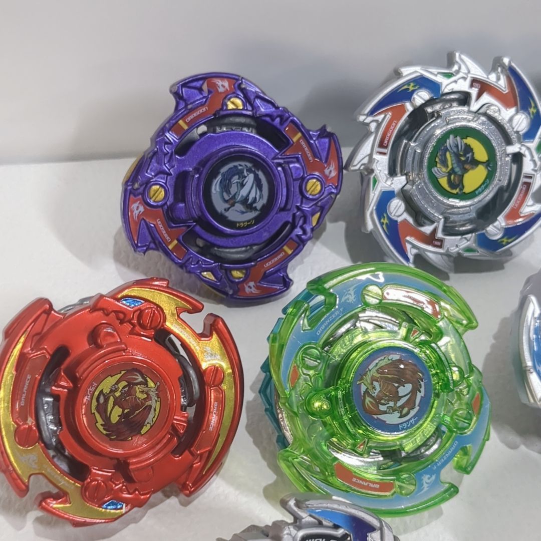 ベイブレード バースト 復刻 ドラグーン ドランザー ドラシエルまとめ ベイブレード バースト 復刻 ドラグーン ドランザー ドラシエルまとめ