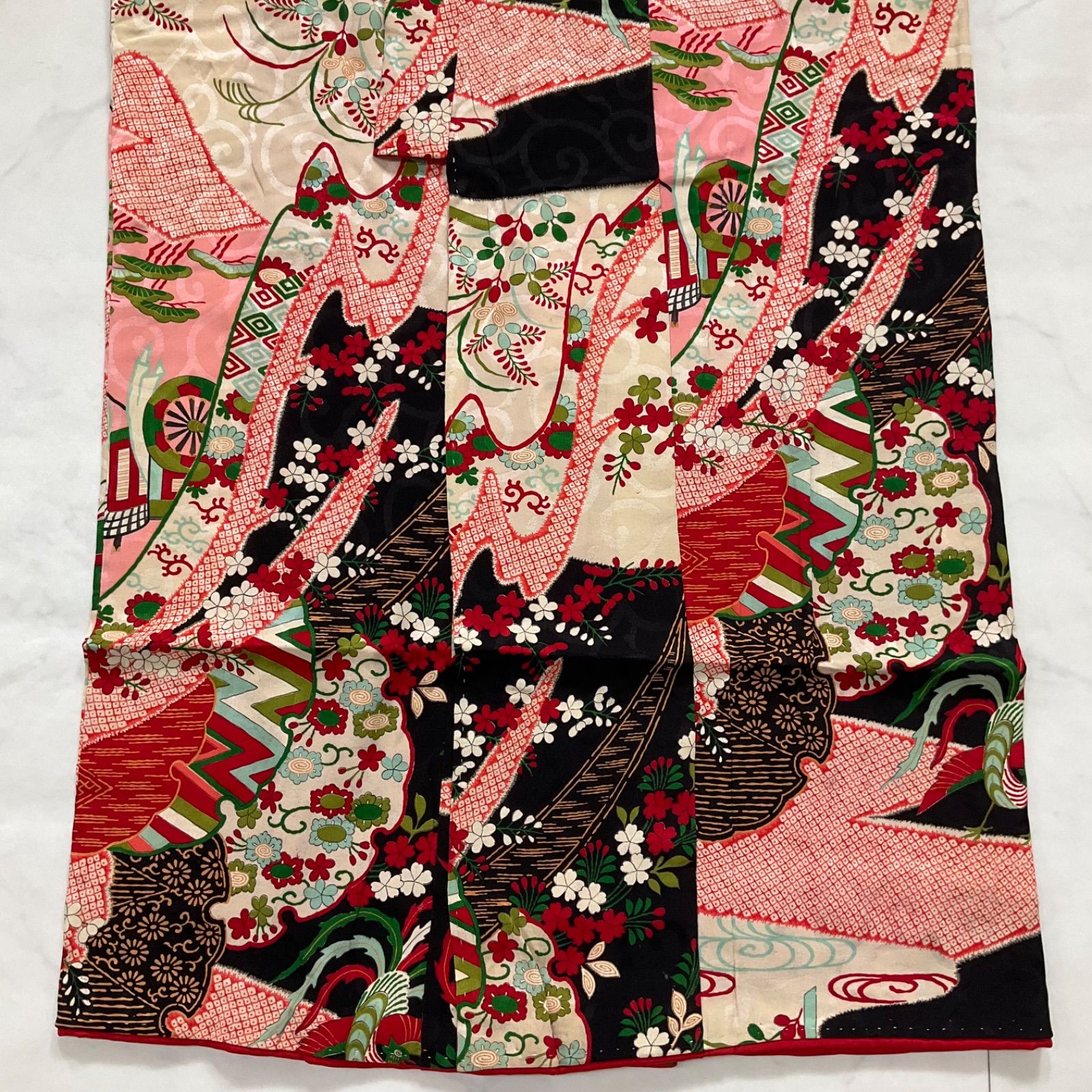 ◆kimono one◆7歳くらい用◆ ◆アンティーク子供着物◆綸子正絹◆七五三◆裄58肩丈142◆七五三お詣り女の子着物こどものひお正月卒業式十三詣り◆G313