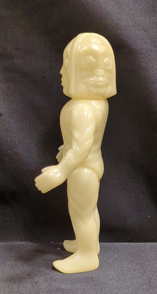 M1号 世紀の大怪獣ウルトラQウルトラマン 三面ダダ(蓄光成型/未塗装)