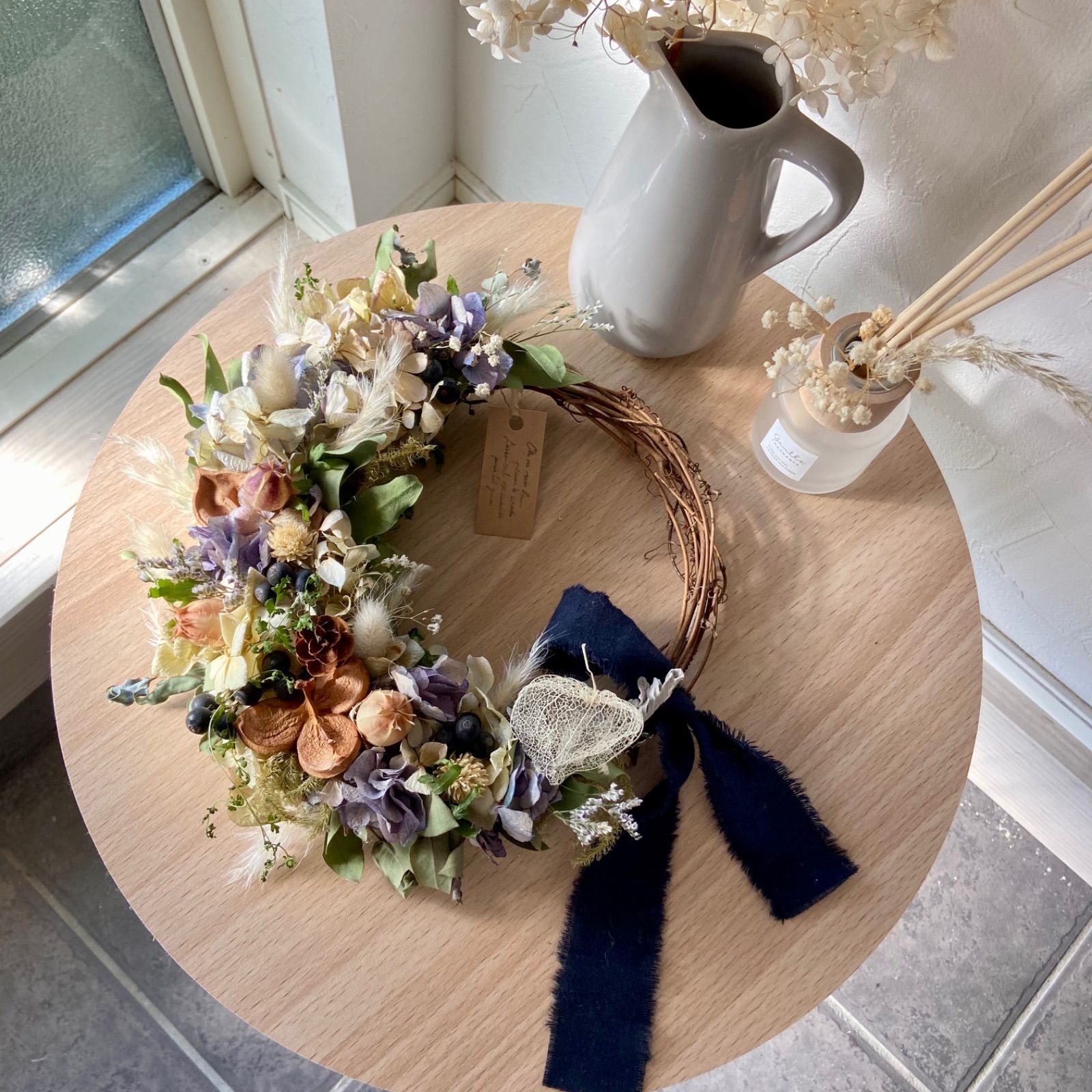 NEW/秋リース☆秋色紫陽花と木の実 ドライフラワーハーフリース25cm 