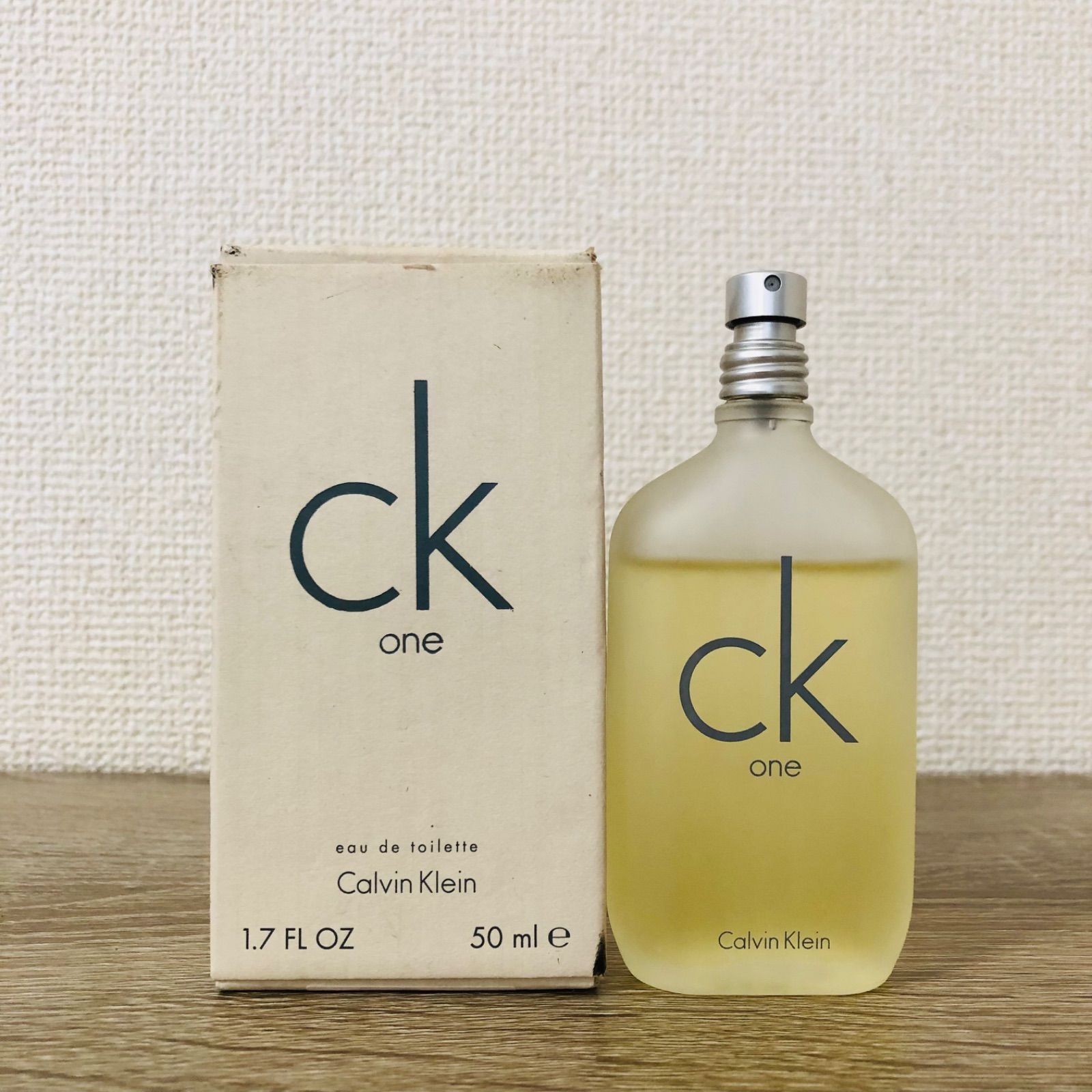 M-200 Calvin Klein カルバンクライン CK one シーケーワン M-200 Calvin Klein カルバンクライン CK one シーケーワン