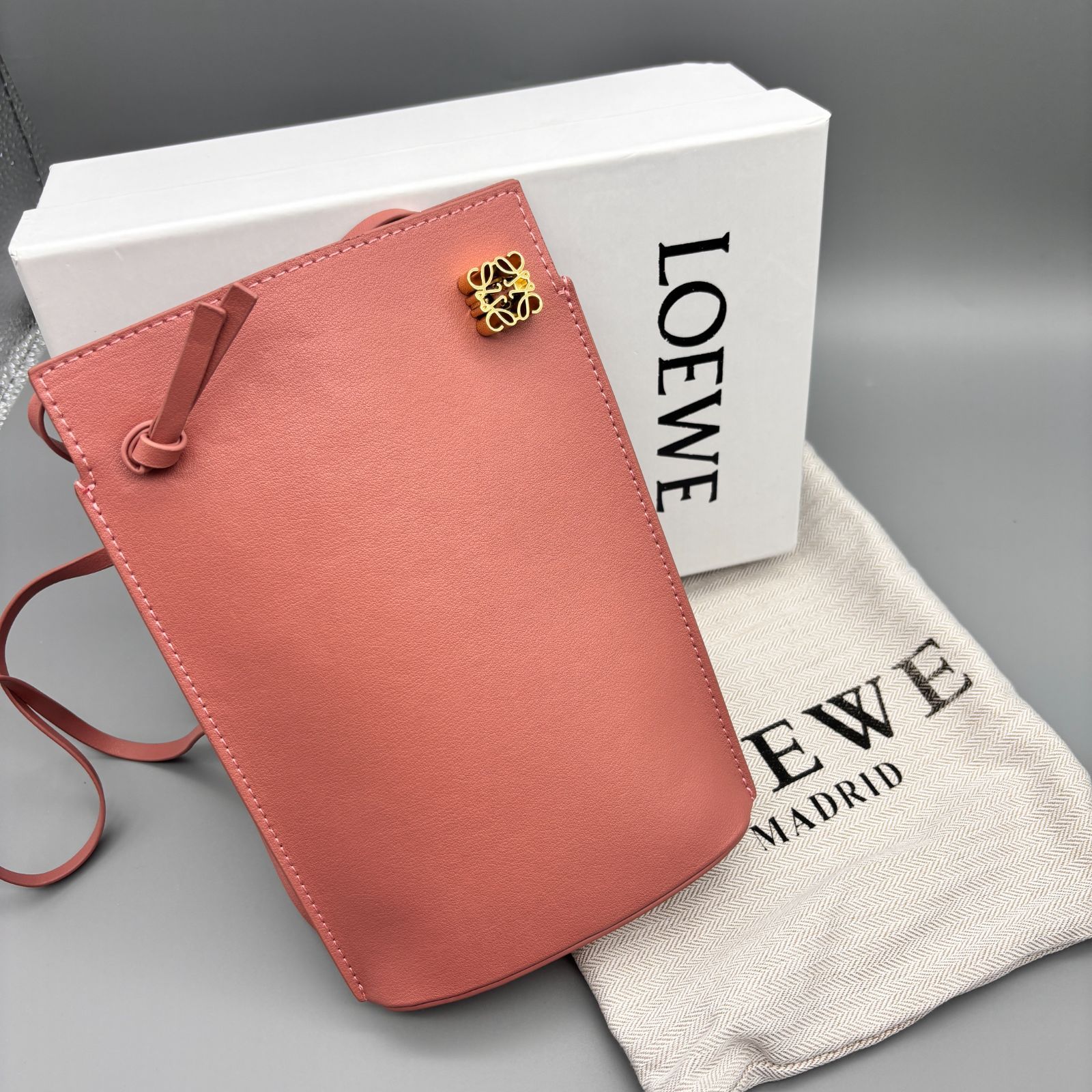 ロエベ LOEWE ダイスポケット ショルダーバッグ ピンク - メルカリ