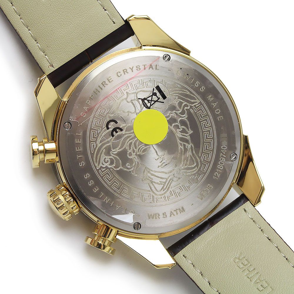 ヴェルサーチ V-RAY クロノグラフ クォーツ メンズ 腕時計 VEDB00318 ブラック 黒 ブラウン 箱付 （未使用 展示品） - メルカリ
