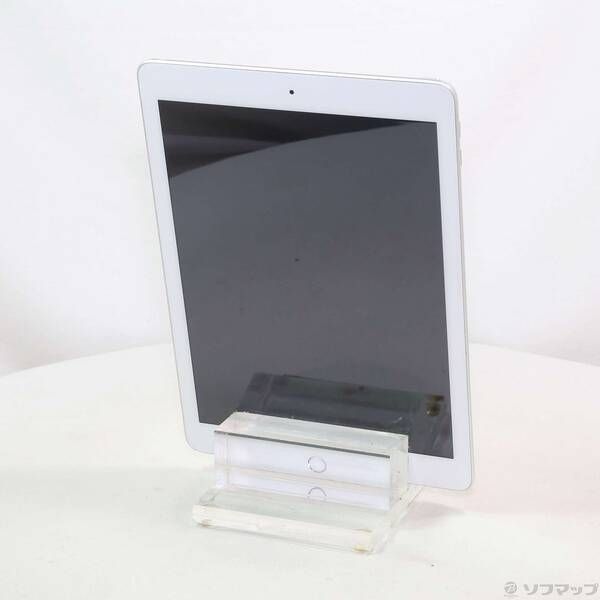 中古品〕 iPad 第6世代 128GB シルバー MR7K2J／A Wi-Fi【258】 iPad第
