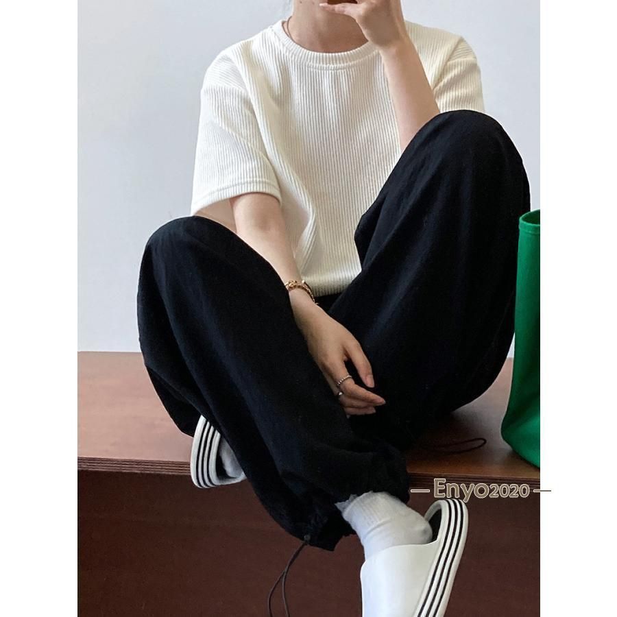 テーパードパンツ