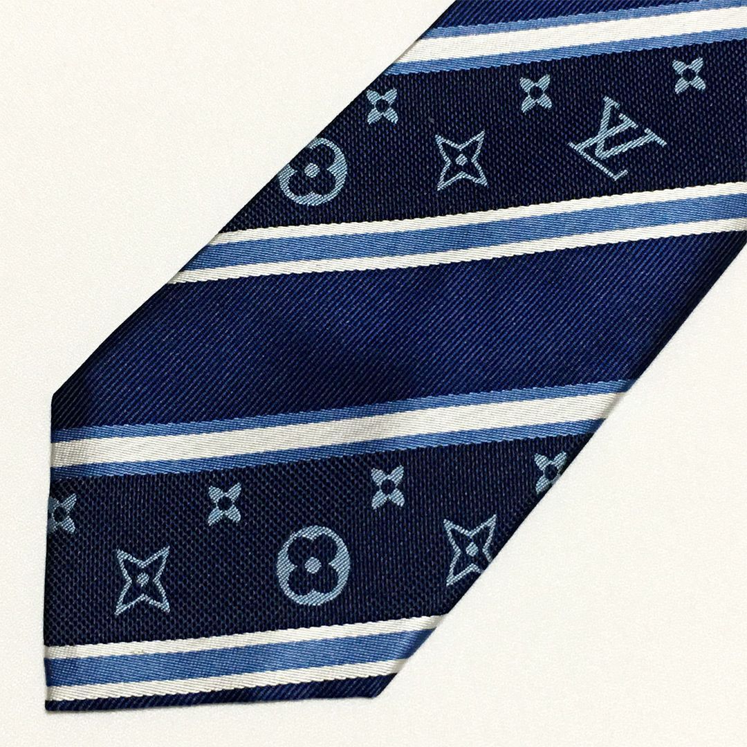 美品 ルイヴィトン Louis Vuitton ネクタイ シルク100% ブルー