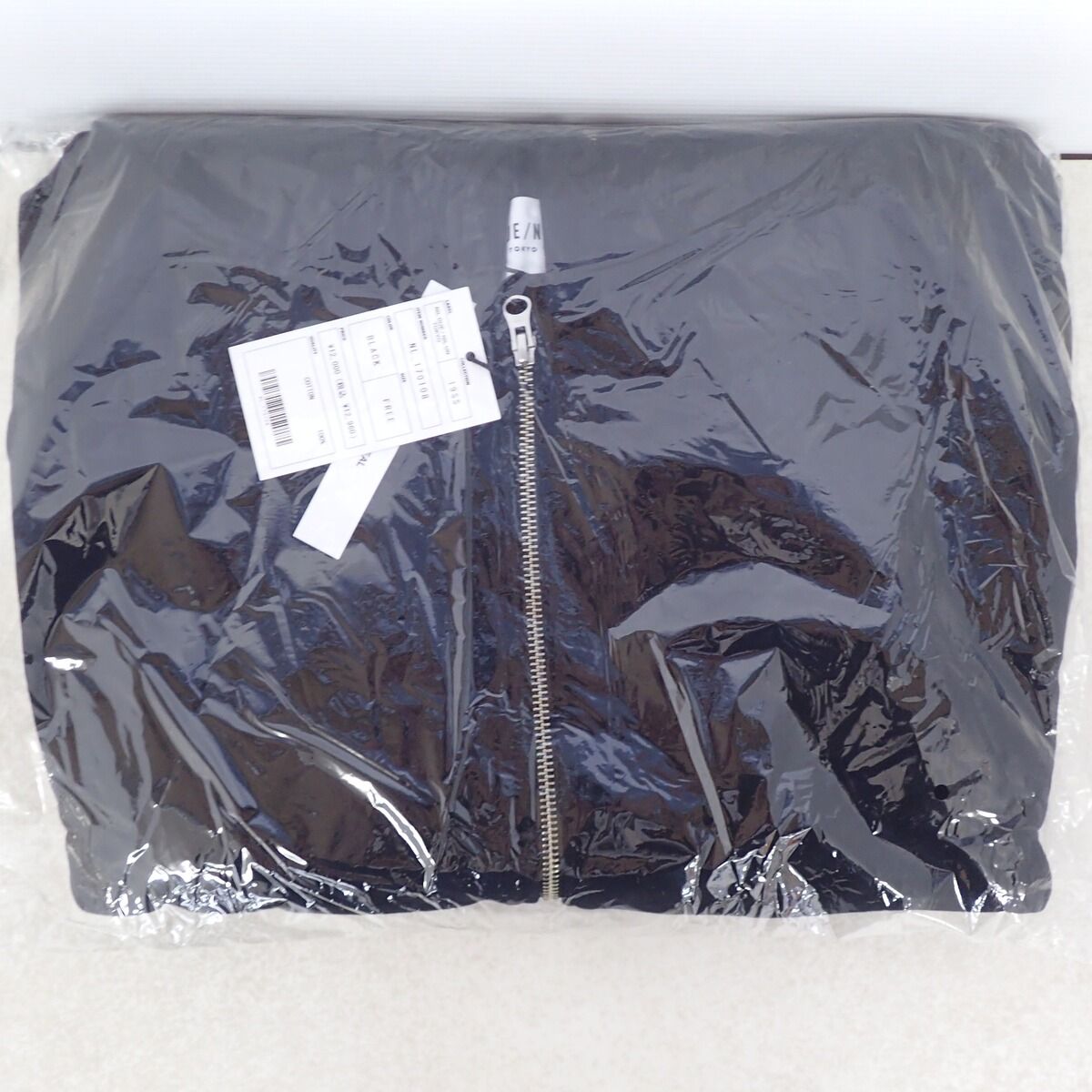 NIL DUE NIL UN TOKYO ICON LONG ZIP
