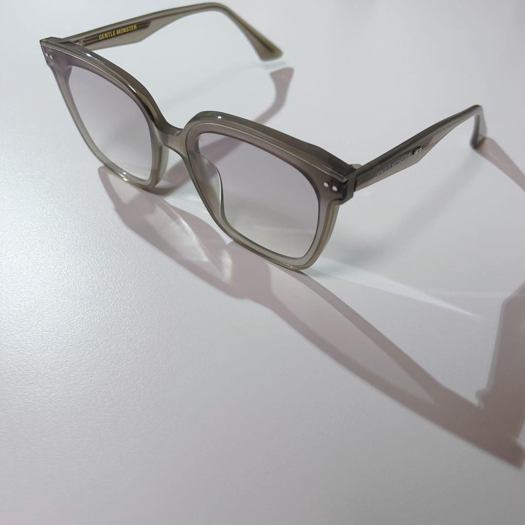 美品】ジェントルモンスター LOCELL サングラス ユニセックス グレー 