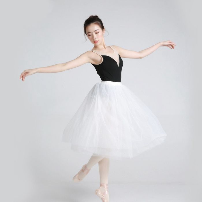 バレエ スカート 大人 ジュニア バレエ チュチュボン エレガント チュール4枚 ボリューム ふんわり バレエ ドレス 膝丈 ミモレ丈 ロング丈 バレエスカート 社交ダンス 練習着 レッスン着xz0526