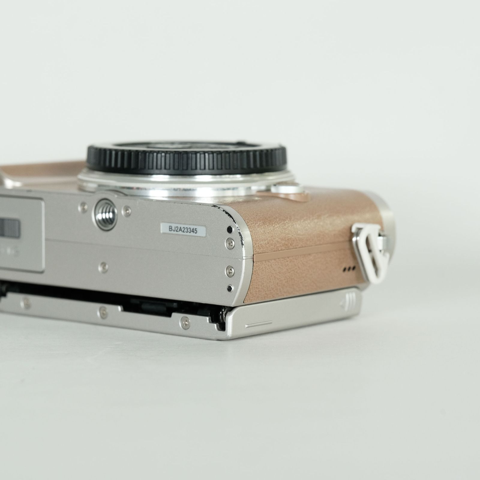 OLYMPUS PEN E-PL9 14-42mmEZレンズキット /ブラウン オリンパス OLYMPUS PEN E-PL9 EZダブルズームキット [ブラウン] 価格