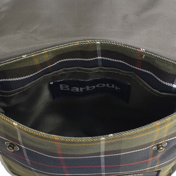Barbour ショルダーバッグ Tarras ワックス コットン レザー トリム ショルダー バッグ