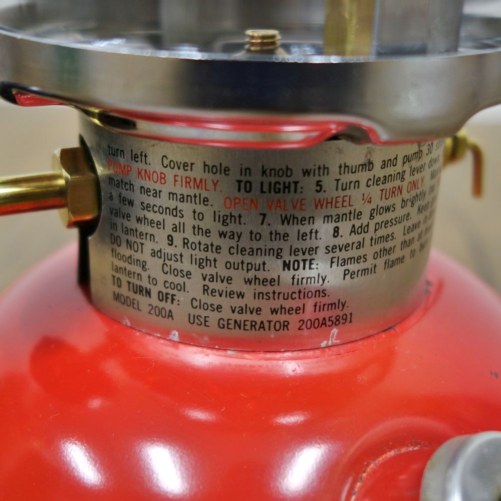 整備済み コールマン Coleman 200A 79年製 赤ランタン ワンマントル ランタン ホワイトガソリン キャンプ アウトドア 整備済み コールマン Coleman 200A 79年製 ワンマントル