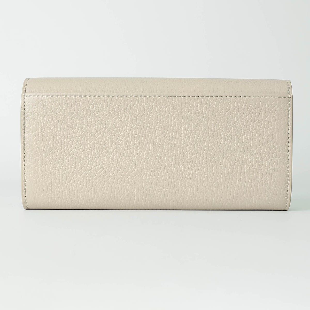 新品 フルラ FURLA 長財布 ジャーダ ロングウォレット ヴァニリア メルカリ