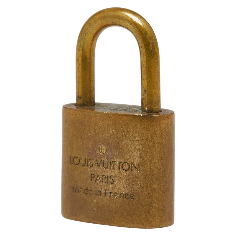 ◆超美品◎LOUIS VUITTON ラゲッジタグ　ベルト　カデナ　キー　セット 関税込み【LOUIS VUITTON】ロッカードップキット セカンドバッグ