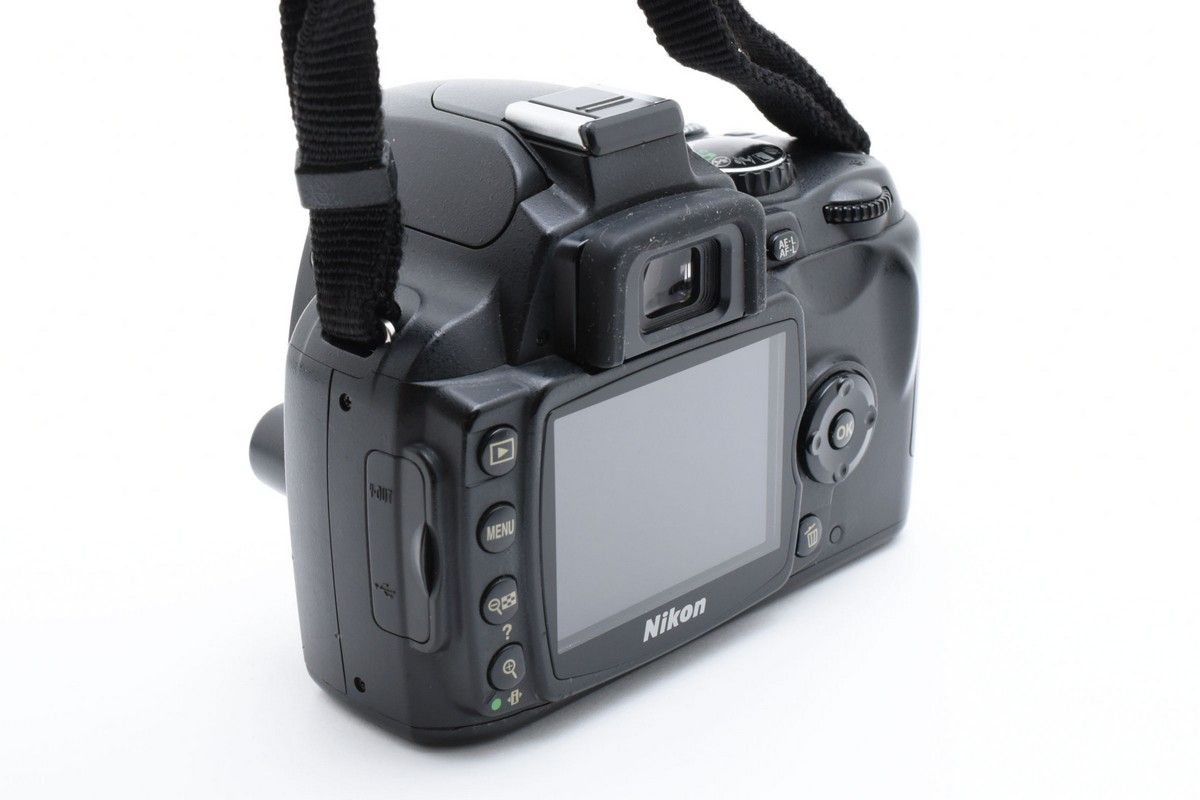 Nikon D40