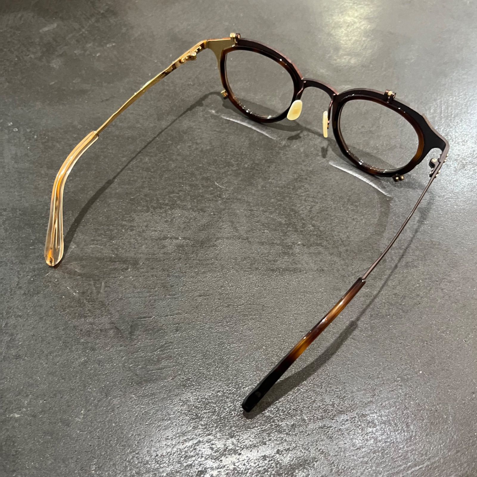 エミール ガレ 羽飾りの男女のポット 軟質磁器 ファイアンス