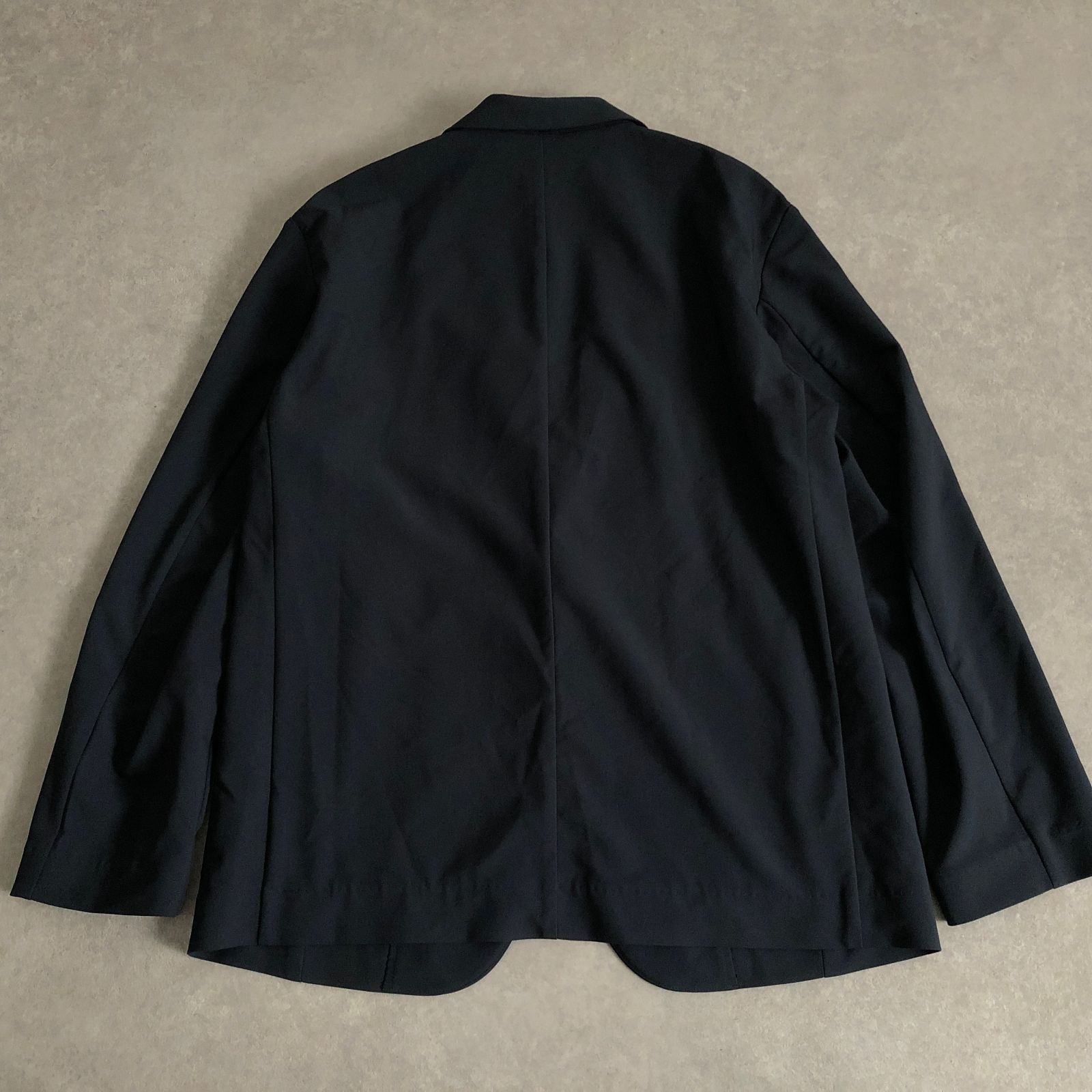 美品 定価5.9万 DESCENTE ALLTERRAIN I/O TECHシリーズ 大人の 