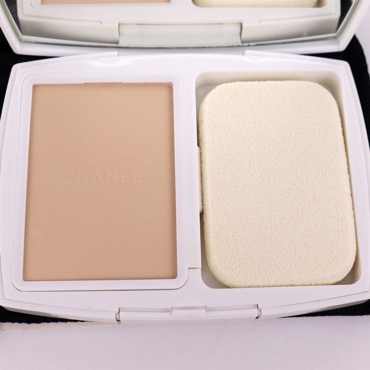 CHANEL シャネル パウダーファンデーション - メルカリ
