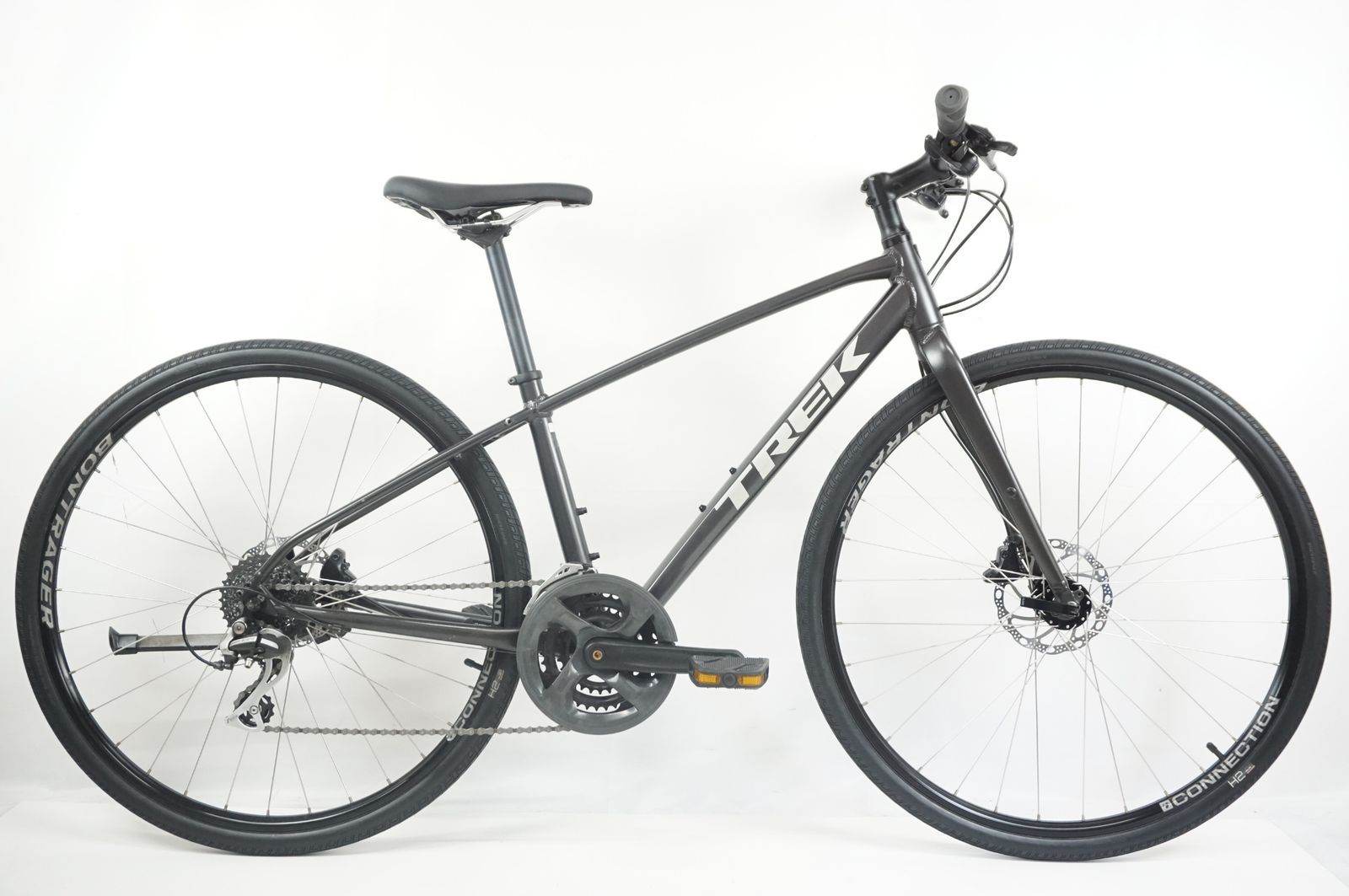 TREK 「トレック」 FX2 DISC 2025年モデル クロスバイク / AKIBA店