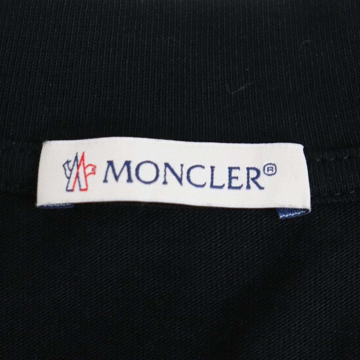 美品●22SS MONCLER モンクレール SS TSHIRT スタッズ/プリント/ロゴワッペン付き 半袖 Tシャツ/カットソー ブラック L 正規品 q01-st30227-54159cm着丈