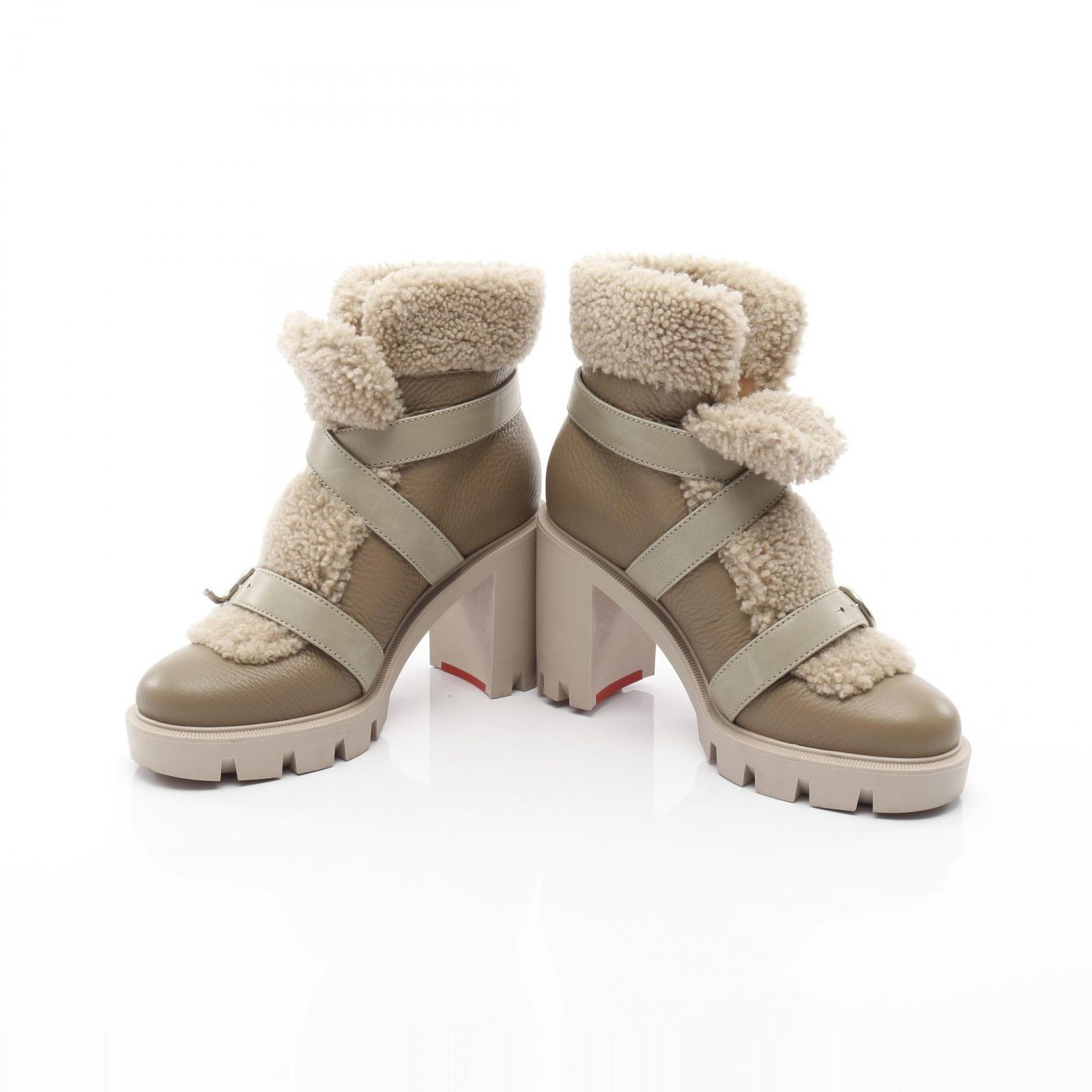 Christian Louboutin クリスチャンルブタンムートンブーツ