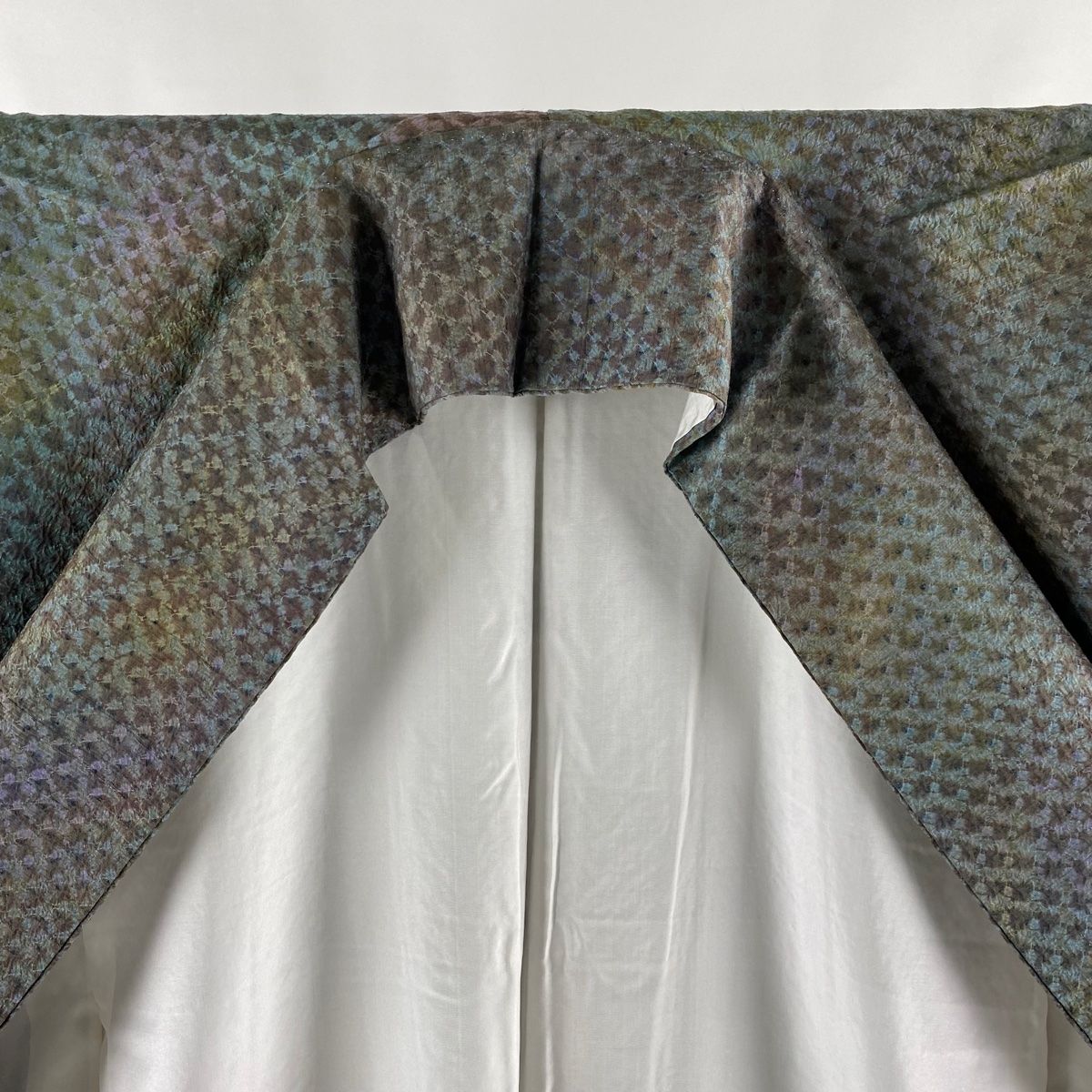 付下げ 身丈169cm 裄丈64.5cm M 袷 菅原結 漢方染 落款 幾何学模様  