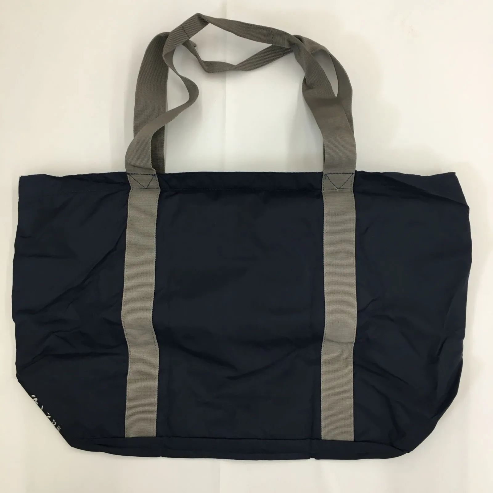 DESCENTE デサント ポケッタブルトートバッグ 18L ネイビー - メルカリ