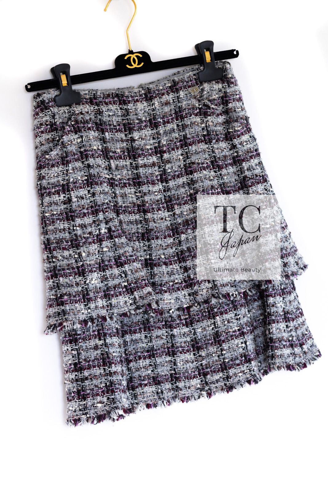 CHANEL グレー