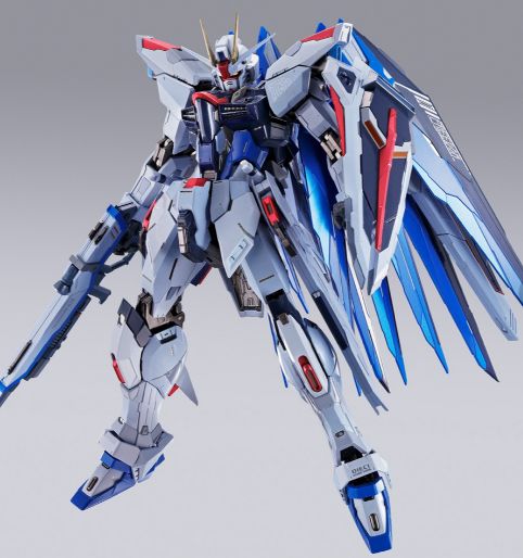 メタルビルド　フリーダムガンダム　スノースパークルver